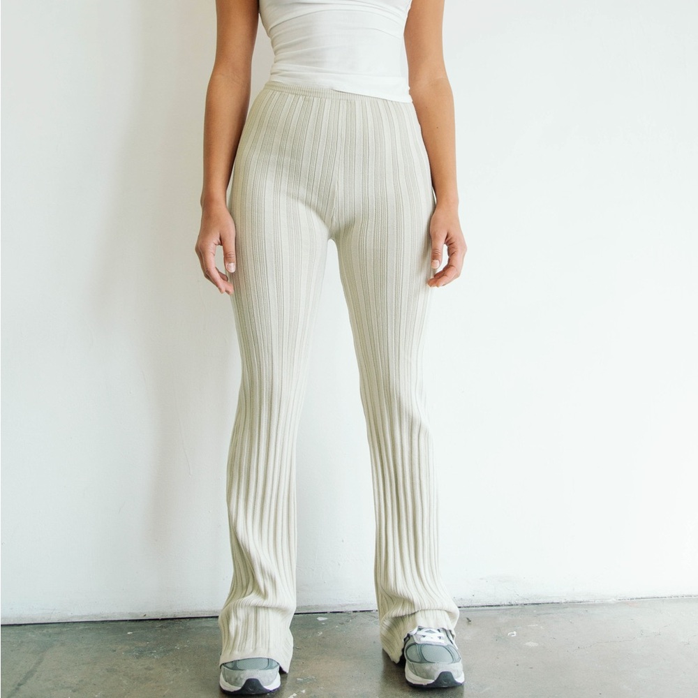The Line by K Daisy Rib Knit Pant in Sand XS